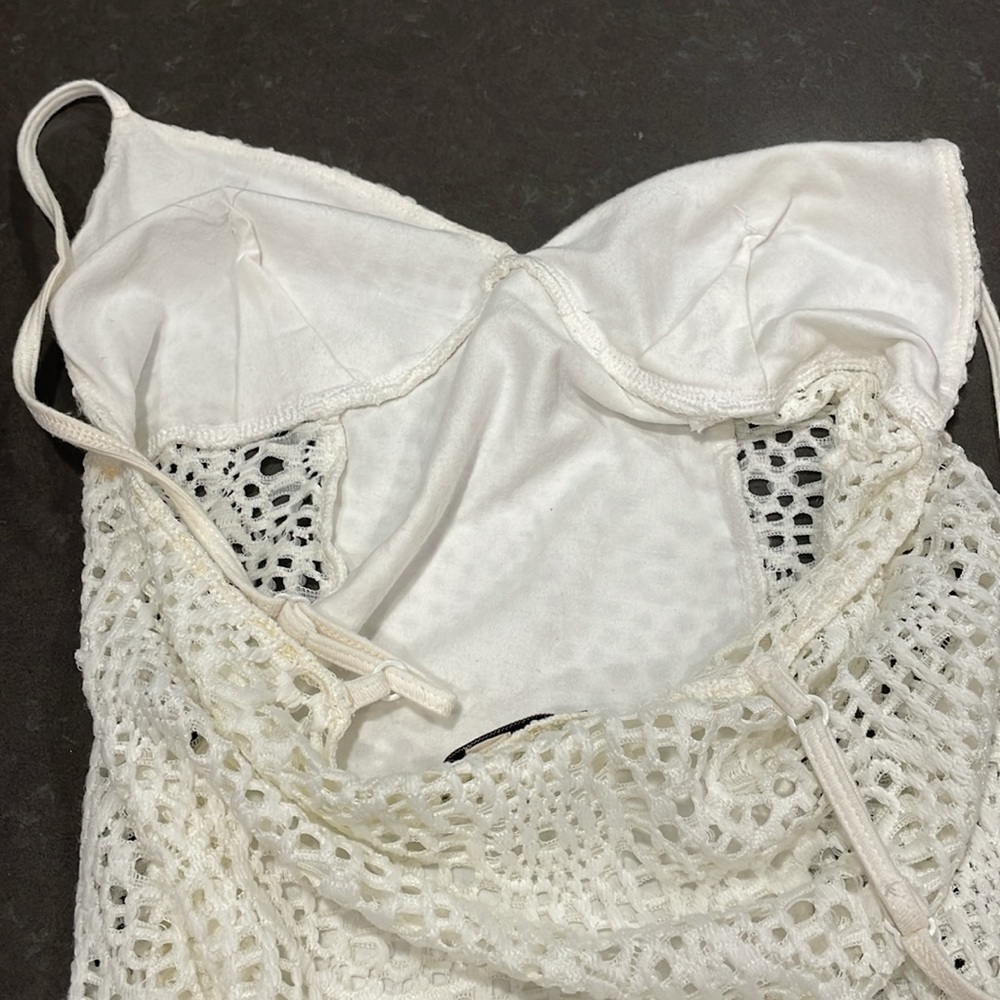 Express One Eleven White Crochet Bodysuit Small - Picture 16 of 16